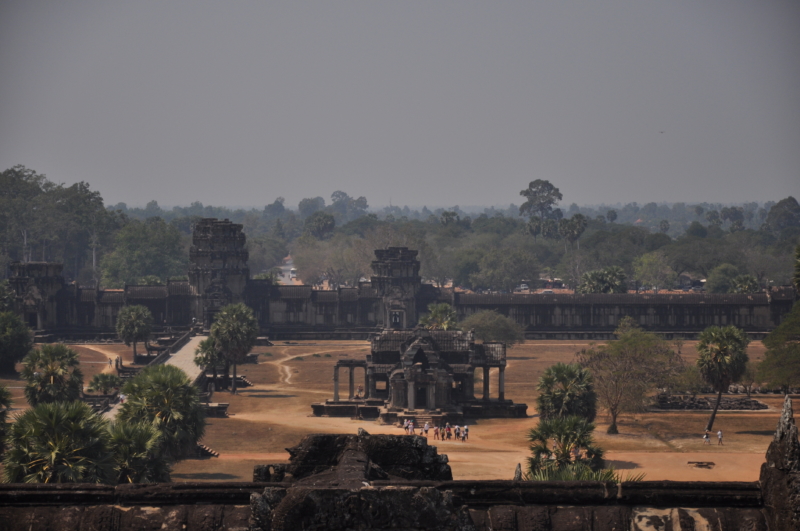 Pohľad z výšky z chrámu Angkor Wat na okolitú krajinu