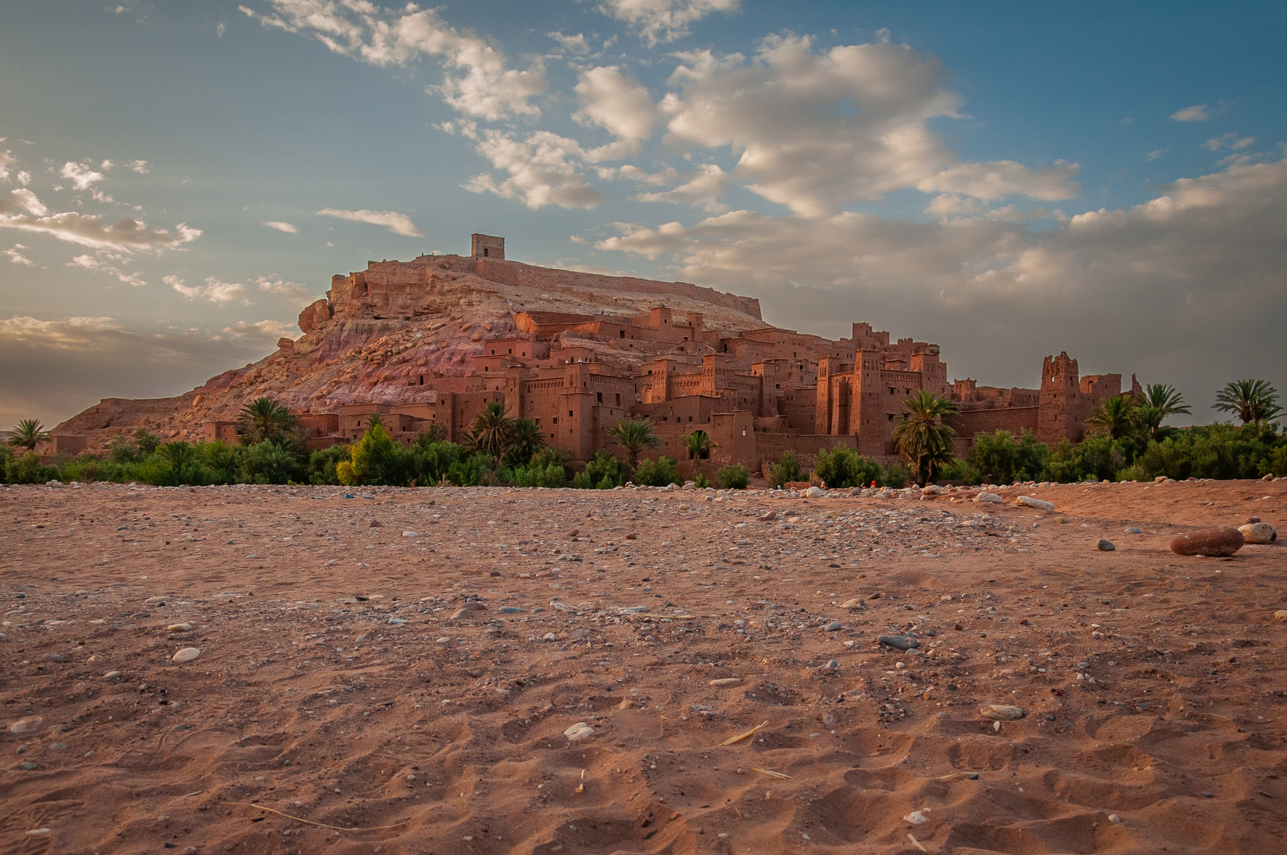Cez Vysoký Atlas do mesta Ouarzazate